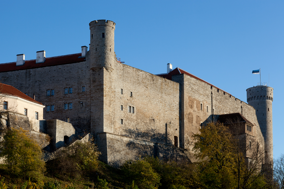 Pilstickeri torn, Toompea lossi läänetiib ja Pikk Hermann Foto: Paul Kuimet