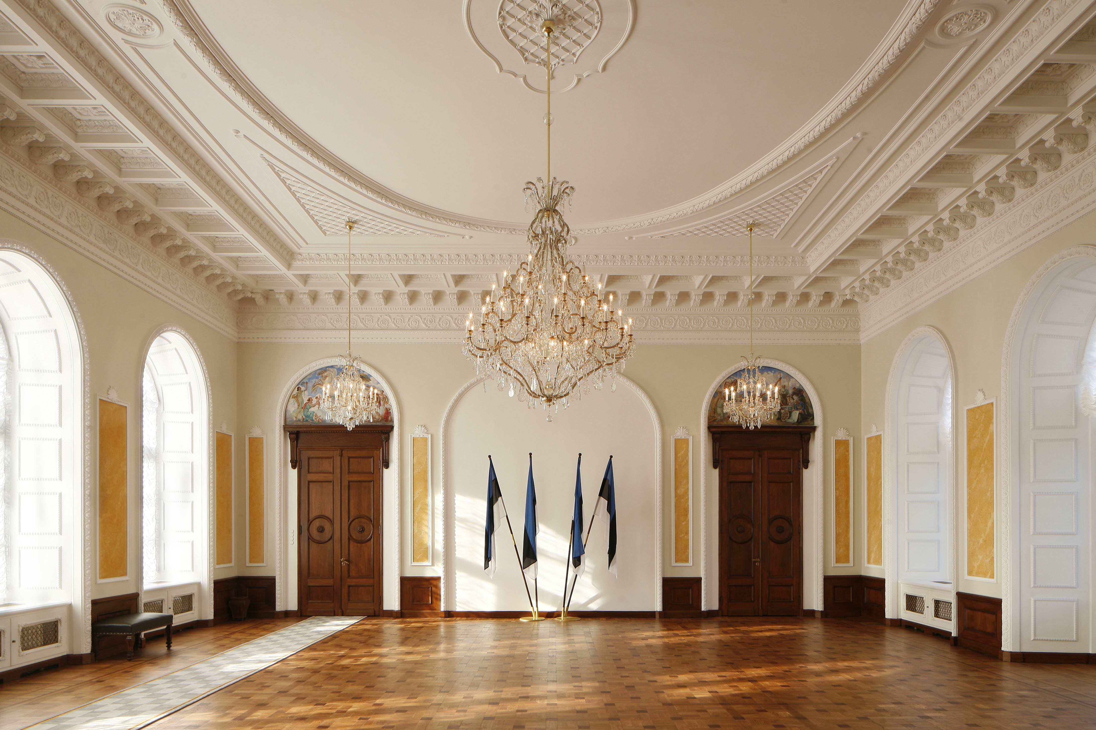 Valge saal