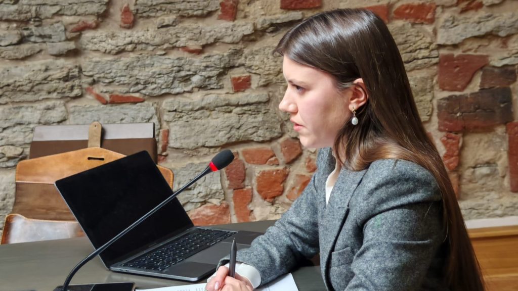 Anastassia Kovalenko-Kõlvart: korruptsioonivastane erikomisjon läheb RKIK-i dokumentidega tutvuma