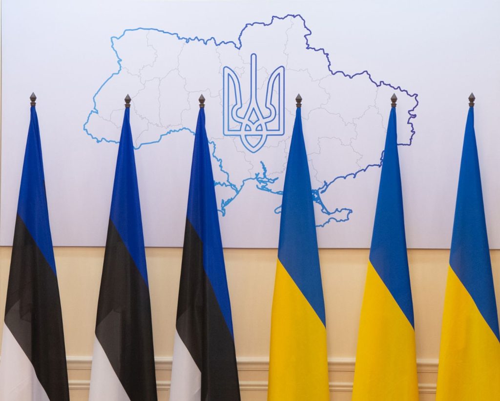 Eesti ja Ukraina lipud. Autor: Erik Peinar