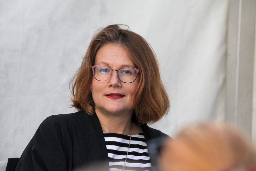 Kai Aareleid 2021. aasta Kirjandustänava festivalil. Foto: Wikipedia
