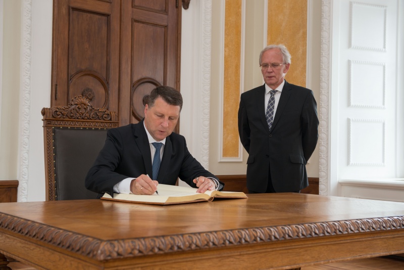 Eiki Nestor ja Raimonds Vejonis