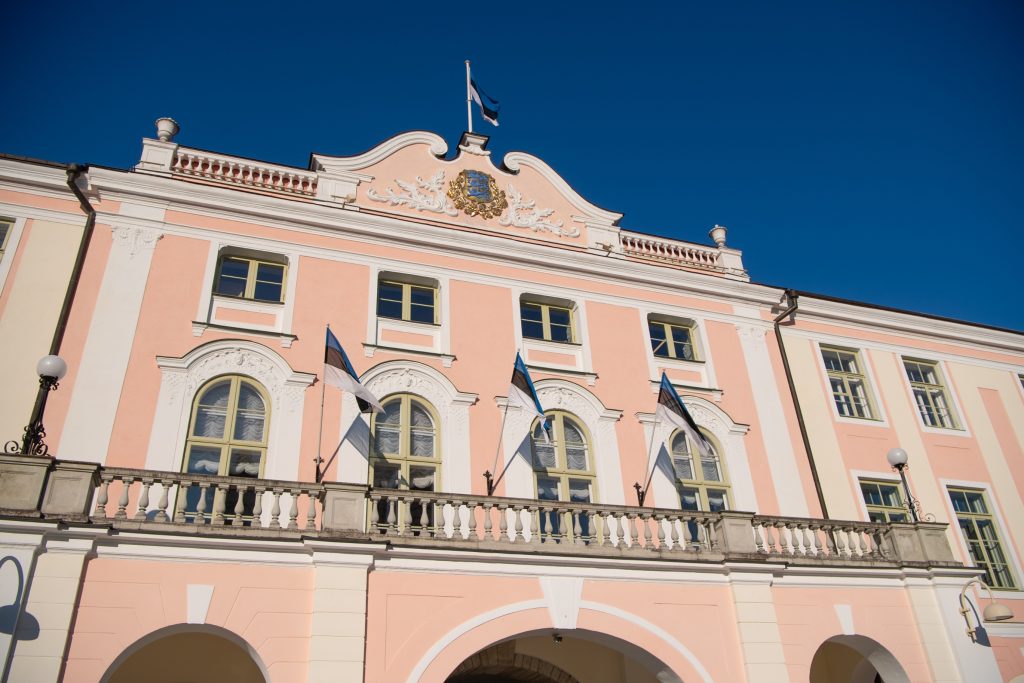 Riigikogu hoone