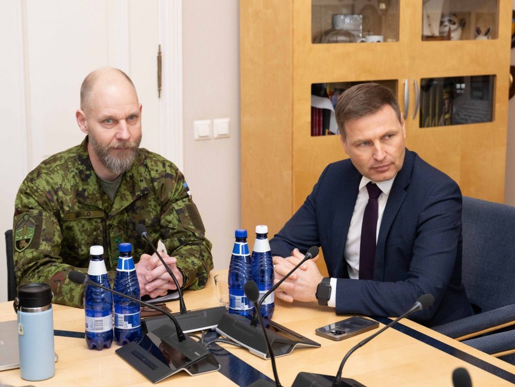 Kaitseväe juhataja Andrus Merilo ja kaitseminister Hanno Pevkur. Foto: Erik Peinar