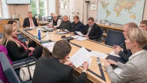 Riigikaitsekomisjon arutab eelarvet