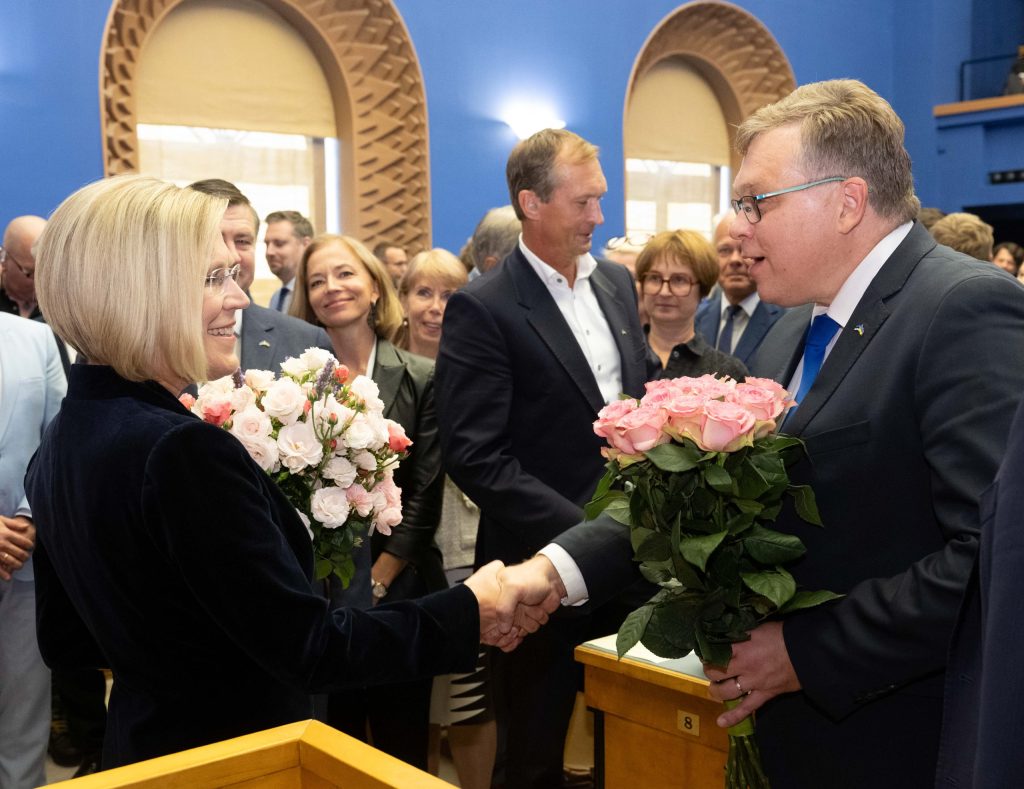 Vastvalitud Eesti president Ülle Madise hetk pärast valituks saamist. Foto: Erik Peinar, Riigikogu Kantselei