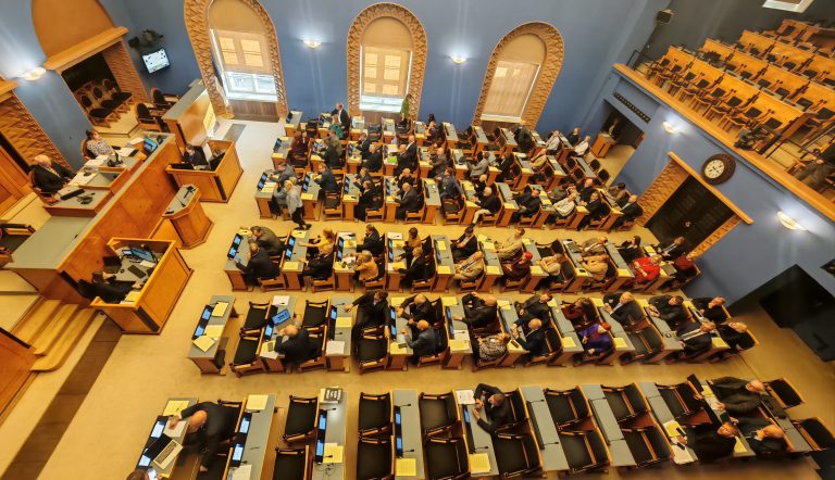 Riigikogu täiskogu istung
